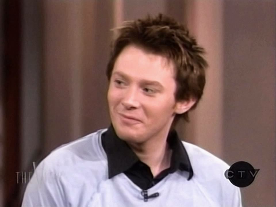 Clay Aiken's Blue Hair Evolution - wide 4