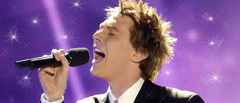 Clay Aiken's Best Blue Hair Looks - wide 6