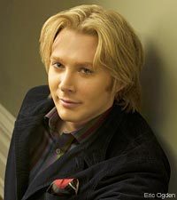 clay-aiken-032408a