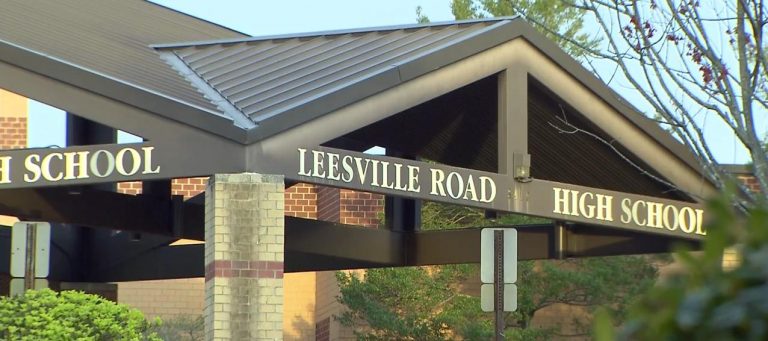 Richard J. Murphy Memorial Scholarship | Clay Aiken News Network